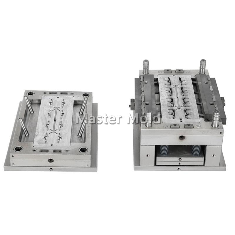 Pipe fitting mold 19